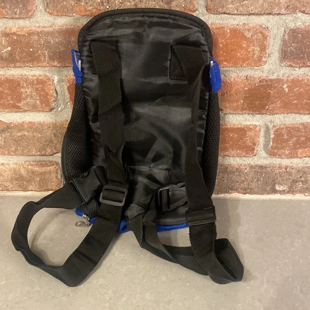 Medium royal blue and black animal pack 100 polyester